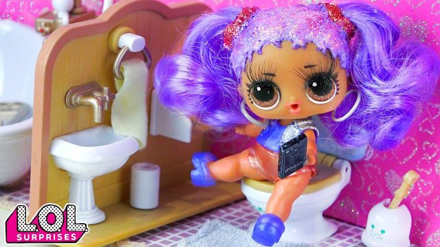 Мария совсем не стесняется! Панки влюбился в Катю! Сериал ЛОЛ о любви про подростков