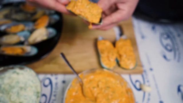 Мидии в аэрогриле