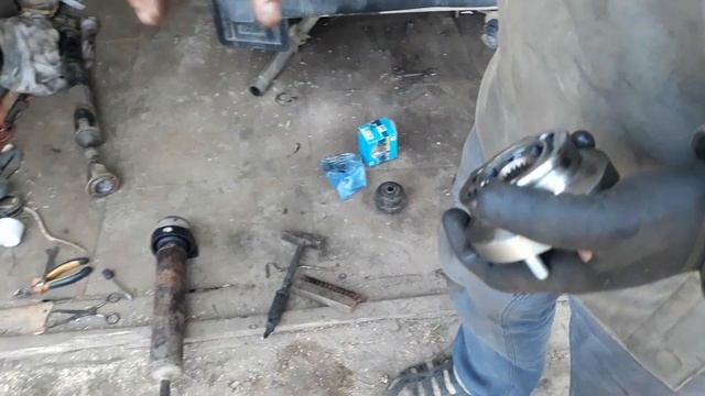 Замена шрусового кардана.  На ниве 2131