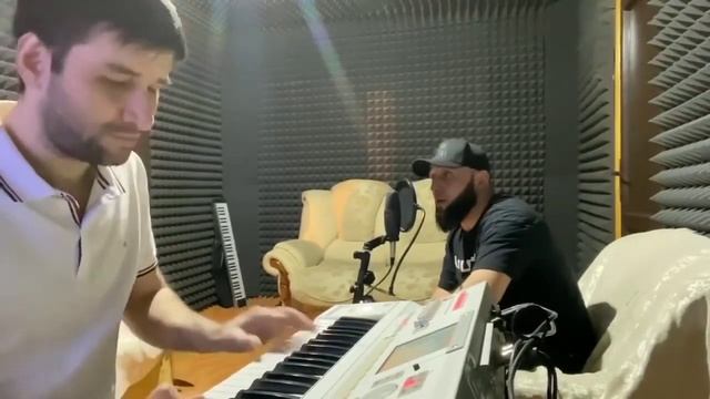 Ислам Идигов Дени Сатабаев «Годы Прошли»