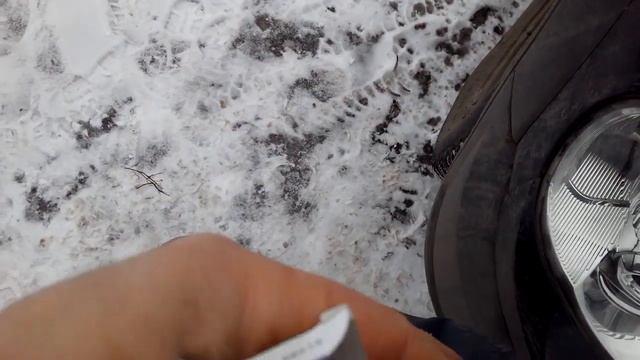 Замена лампочек на передних фарах шевроле нивы.