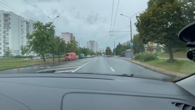 Максимально простое Вождение на Механике:  Выполняем повороты налево и развороты на перекрестках