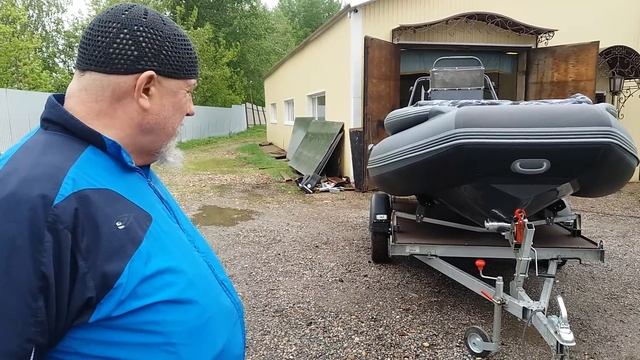 Алюминиевый РИБ VOYAGE 420 фальшборт, консольный.
