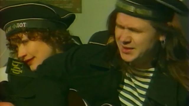 Чиж (Сергей Чиграков). На поле танки грохотали