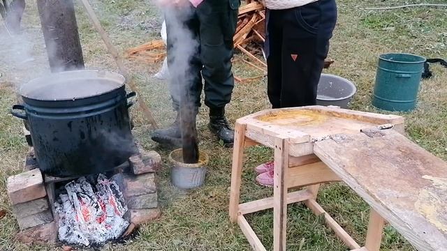 Перетопка воска. Воскопресс лисица в действии