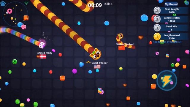 Конфетные змеюки! Играем змейкой, едим конфеты, убиваем других змей и уворачиваемся сами!