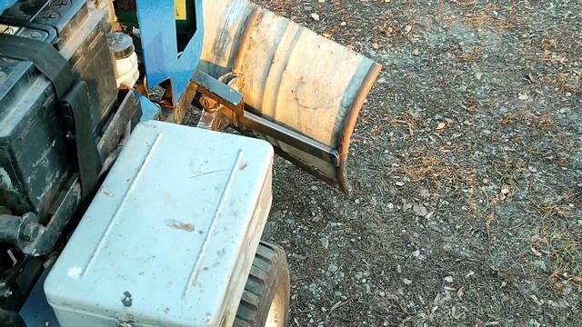 ОТВАЛ ДЛЯ СНЕГА из бочки своими руками Простейший механизм поворота!!!