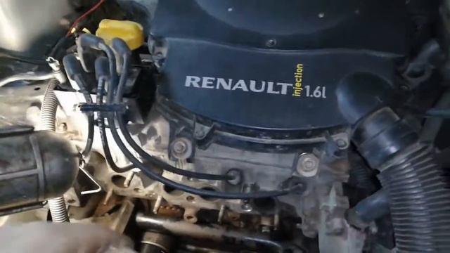 ?RENAULT LOGAN течь антифриза в передней части двигателя ?