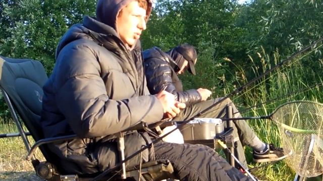 Ночная рыбалка на Вдхр. Дрозды. Ловля леща и рыбалка в темпе.