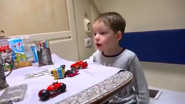 СВЕТА И БОГДАН УЕХАЛ  НА ПОЕЗДЕ К БАБУШКЕ. ЛУНОМОСИК. УДАЛЕННОЕ ВИДЕО.ОДНИ BAD KIDS