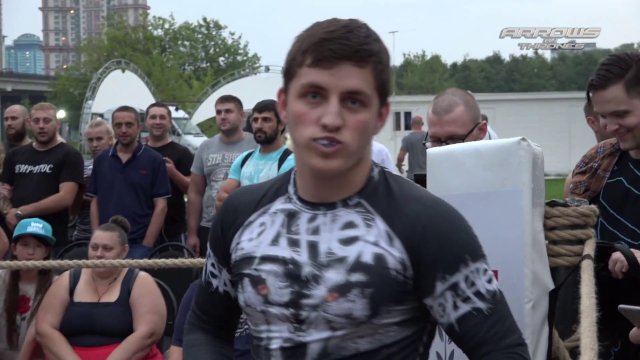 Огреб по полной от зверского Бойца !