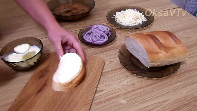 Горячие бутерброды с килькой в томате. Готовим с Оксаной Валерьевной.