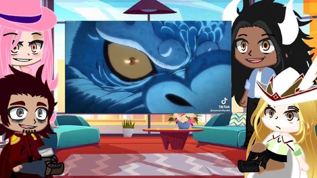 -- Past Roger pirate react to Luffy And Shanks -- One Piece -- React to Luffy! -- Gacha Club --