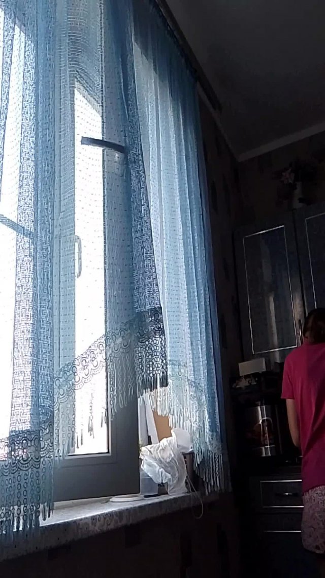 и