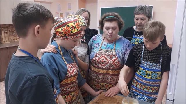 Папа, мама, педагог и Я - вместе дружная семьЯ!