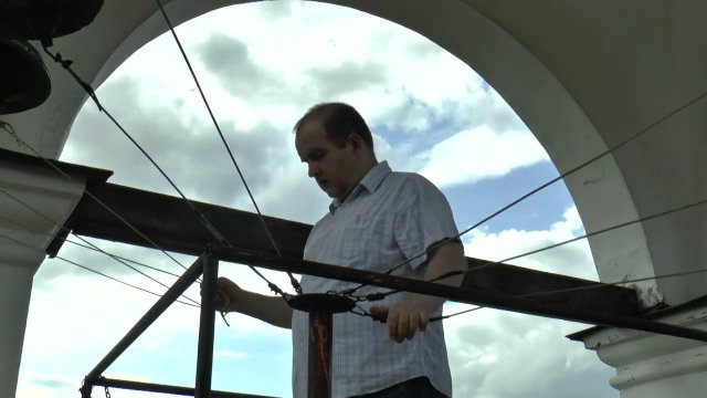 колокольный звон ко всенощной с элементами архиерейского звона