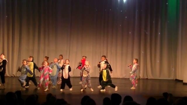 Вокальная студия "8 нота" - песня "Пижама-пати"