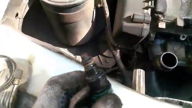 Снятие и установка форсунок ВАЗ 2112 16 Кл. 1.5