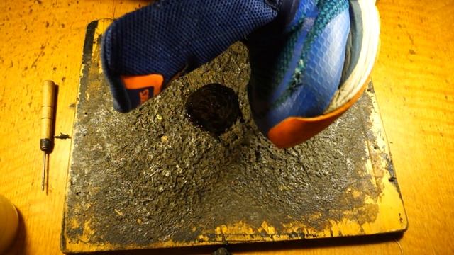 Сетка на кроссовках. Ремонтируем.