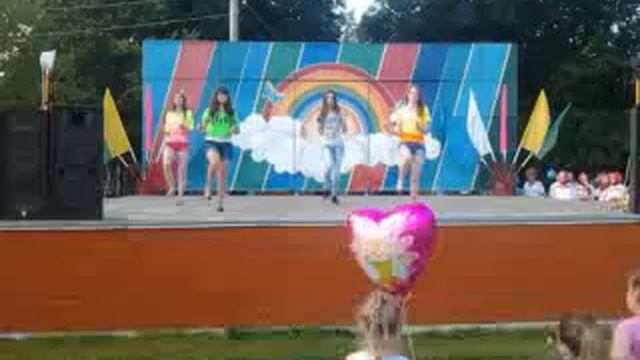 танец нарезка