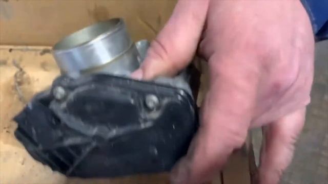 Обслуживание и чистка дросселя Лада Ларгус