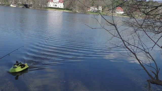 Тестируем прикормочный кораблик