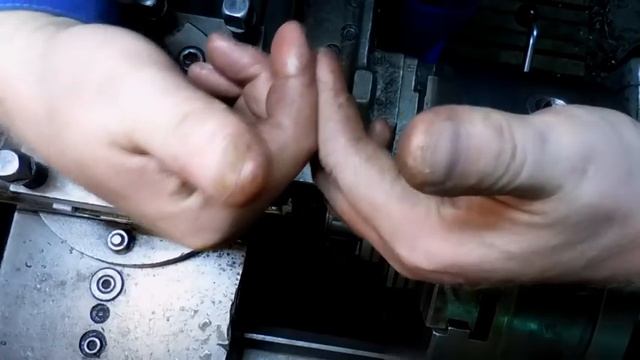 Как нарезать ТРАПЕЦЕИДАЛЬНУЮ резьбу ВНУТРЕННЮЮ