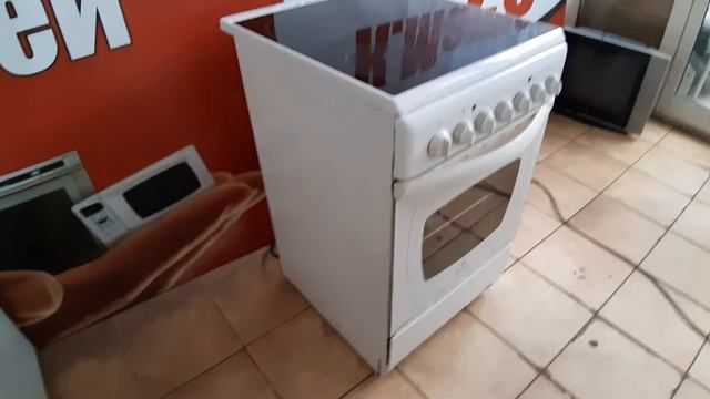 Обзор:электрический плиты INDESIT (керамика).Успей купить по привлекательной цене,всего за 10000 т.