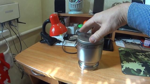 Обогреватель из старого термоса.(Подробности в описании к видео)