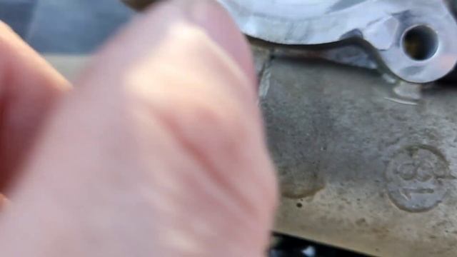 Снял дроссель на X-Ray. Сколько там грязи? Чистка дросселя.