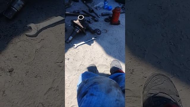 Замена шкворней на митсубиси фусо 5 тонн
