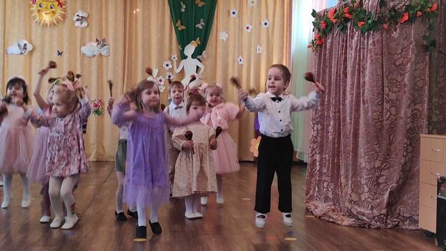 VID_20240305_093034.mp4