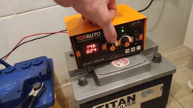 Зарядное устройство ТопАвто АЗУ-108 для свинцово-кислотных акб. Обзор