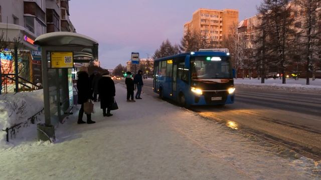 Архангельск. 4k PAZ buses Автобусы ПАЗ пробуксовывают.