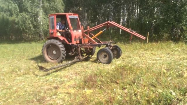Трактор Т-16 с самодельной косилкой кзн и куном