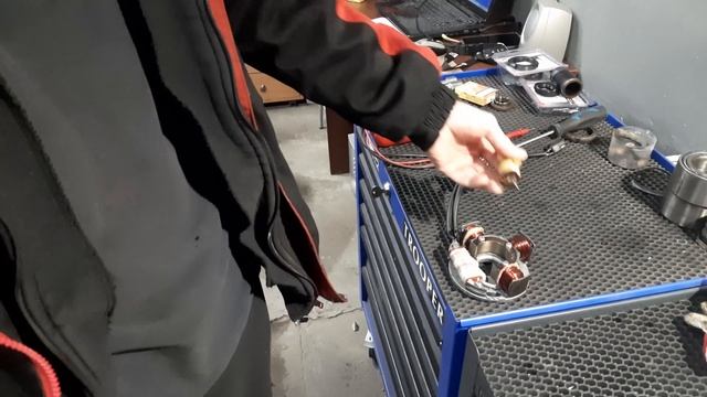 Ремонт снегохода Polaris.