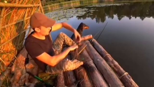 Виталик Игнатюк и Боба на охоте или рыбалке.... Опять...