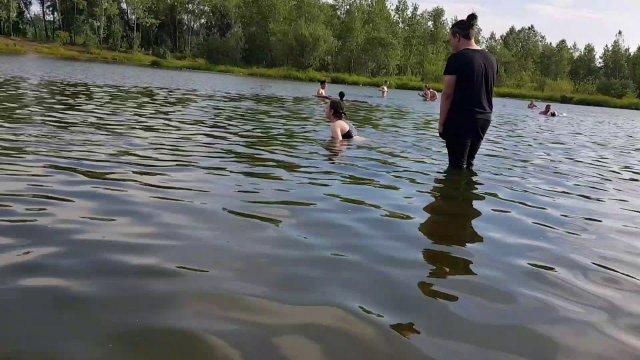 Уже хотели уходить но все таки искупались