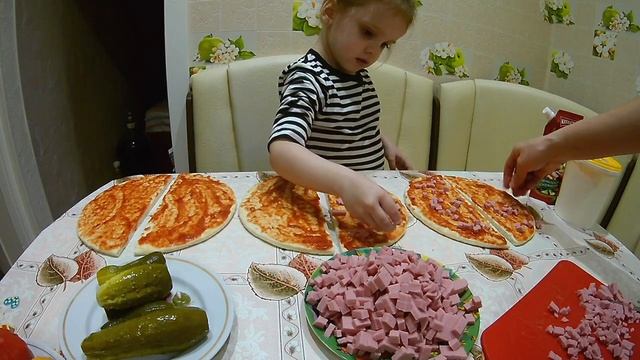 Пицца по домашнему / Простые рецепты