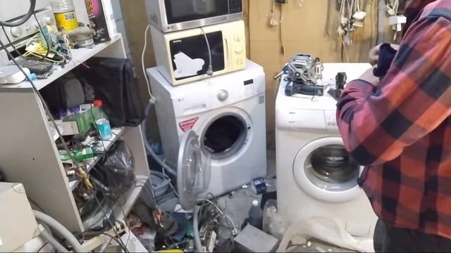 Стираем На Indesit Wiul103