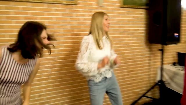 ЦЕЛУЕТ ПУСТЬ ТЕБЯ ДРУГОЙ - Валерий Палаускас.