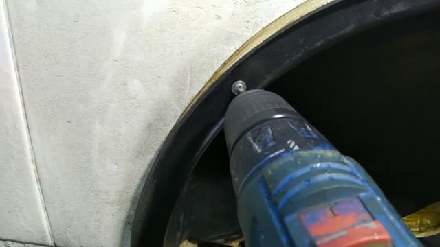 Как правильно установить подкрылки на авто.