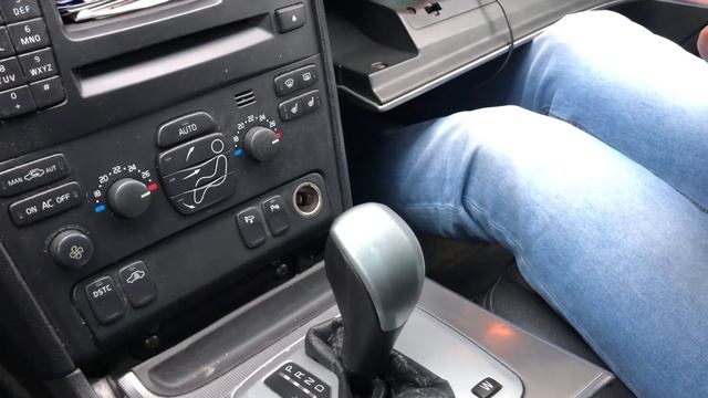 Снять подстаканник на вольво xc 90. Как снимается ручку переключения АКПП на вольво