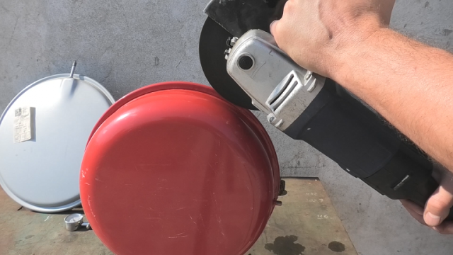 ГАЗОВЫЙ КОТЁЛ Vaillant Давление в системе повышается или понижается Пилим расширительный бак