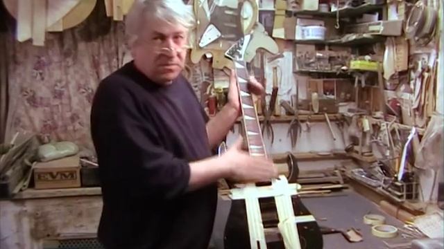 Как поменять лады на электрогитаре