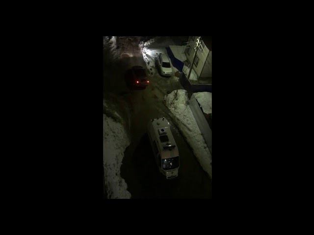 застряла скорая