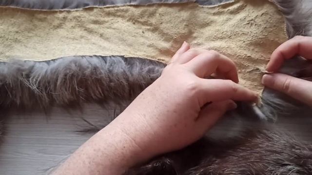 Расхламление. Как сшить из воротника зимнюю теплую шапку. Переделки.