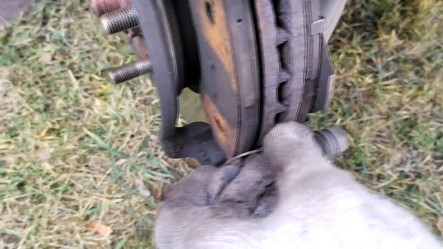 Замена передних колодок киа рио 4.