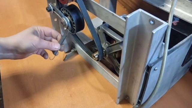 ЦИРКУЛЯРКА из двигателя от стиральной машины, своими руками. Washing machine motor saw.