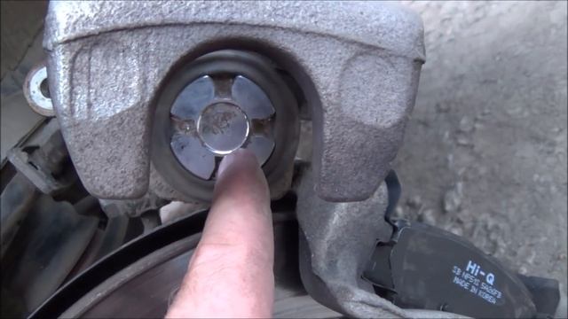 замена задних колодок на KIA RIO 3